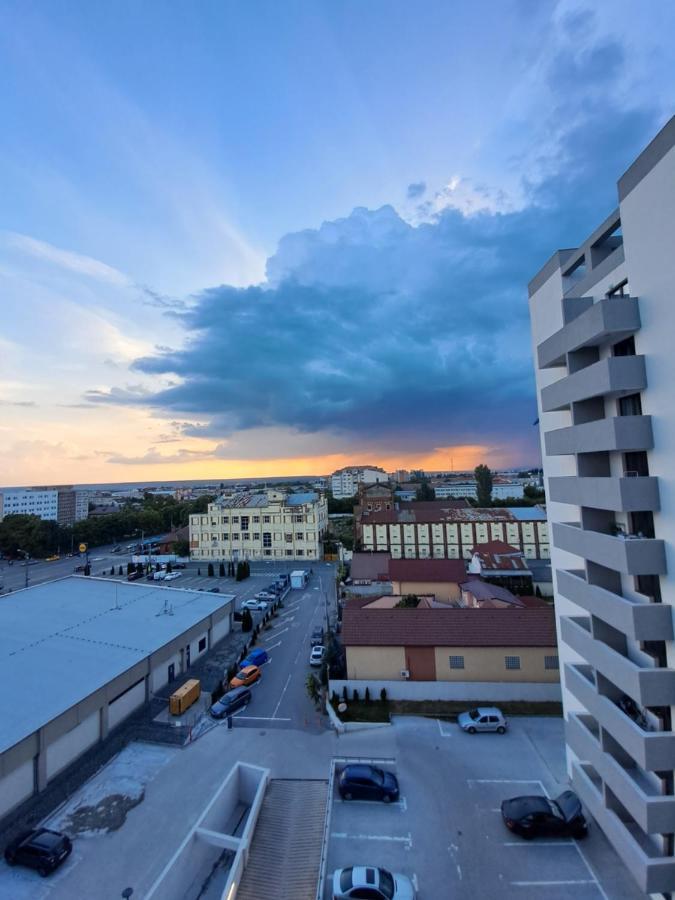 Happy Rental Apartments 2 ไกรโอวา ภายนอก รูปภาพ